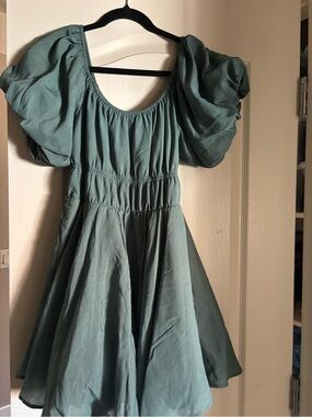 Women's Puff Sleeve Fit-and-Flare Dress in Sage Green